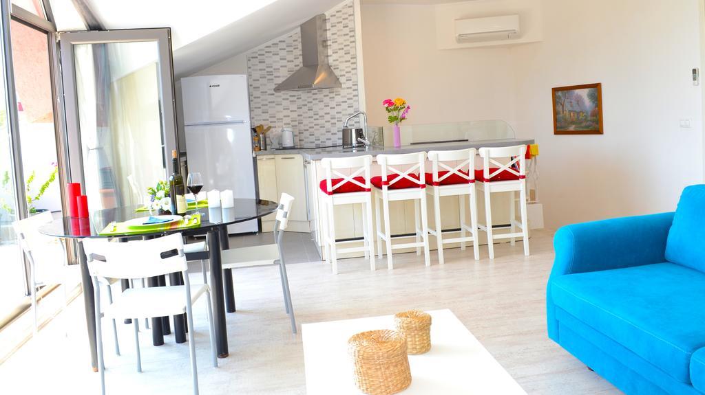 גוג'ק Sybelle Suites By Villa Safiya חדר תמונה